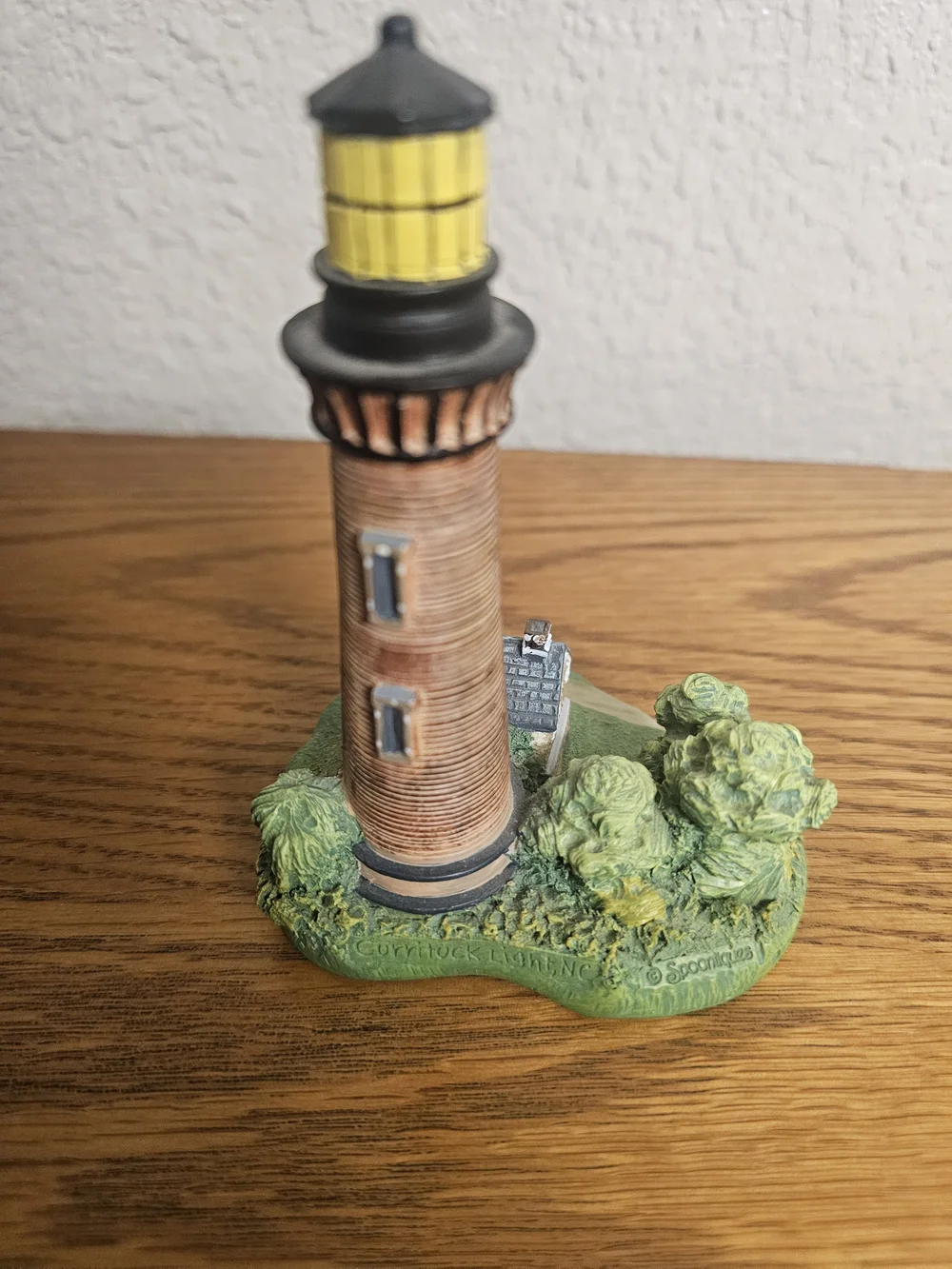 Spoontiques Currituck Beach Lighthouse Figurine #009088 Corolla NC Outer Banks